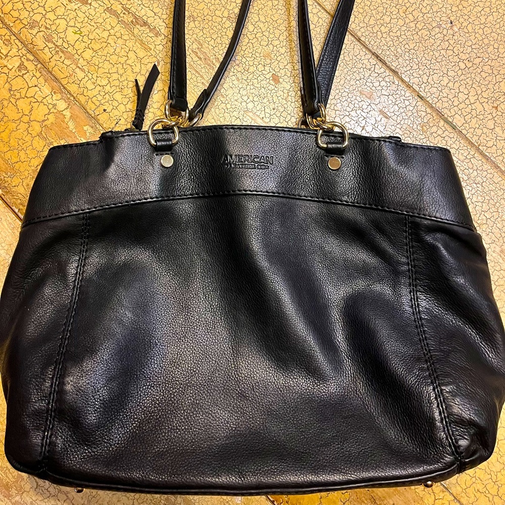 NWOT American Lesther co black purse/bag